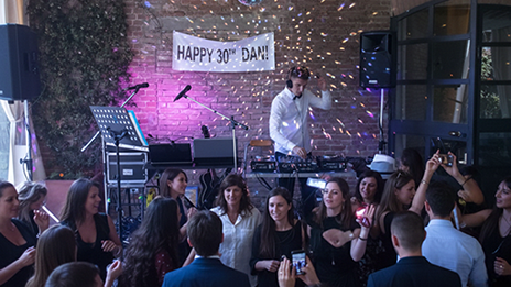 Deejay Nozze in Musica